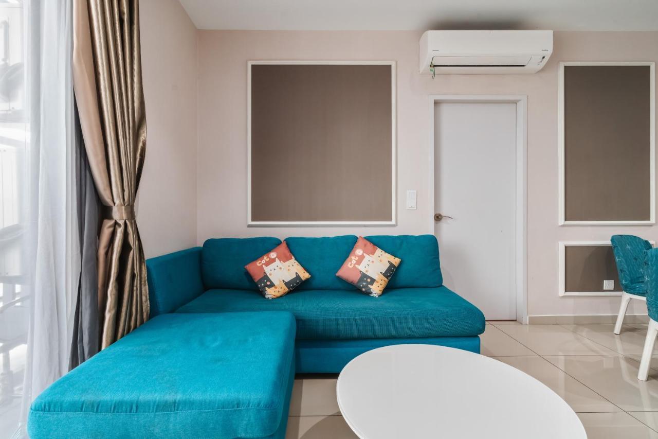 Hostahome Suites At I-City, Central Mall Шах Алам Екстериор снимка