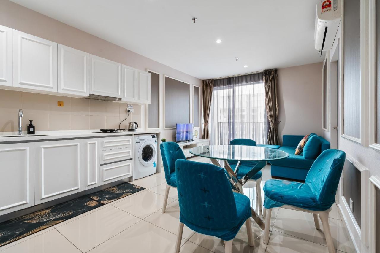 Hostahome Suites At I-City, Central Mall Шах Алам Екстериор снимка